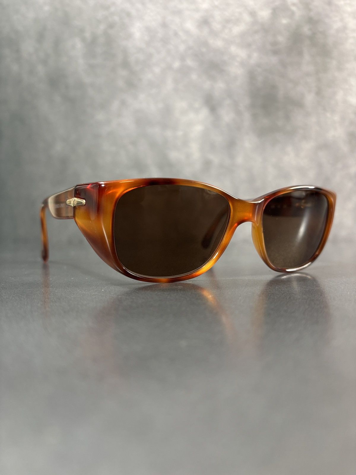 Giorgio Armani 1990s Vintage Giorgio Armani Sunglasses GA835 Tortoise 80s Size ONE SIZE - 1 Thumbnail
