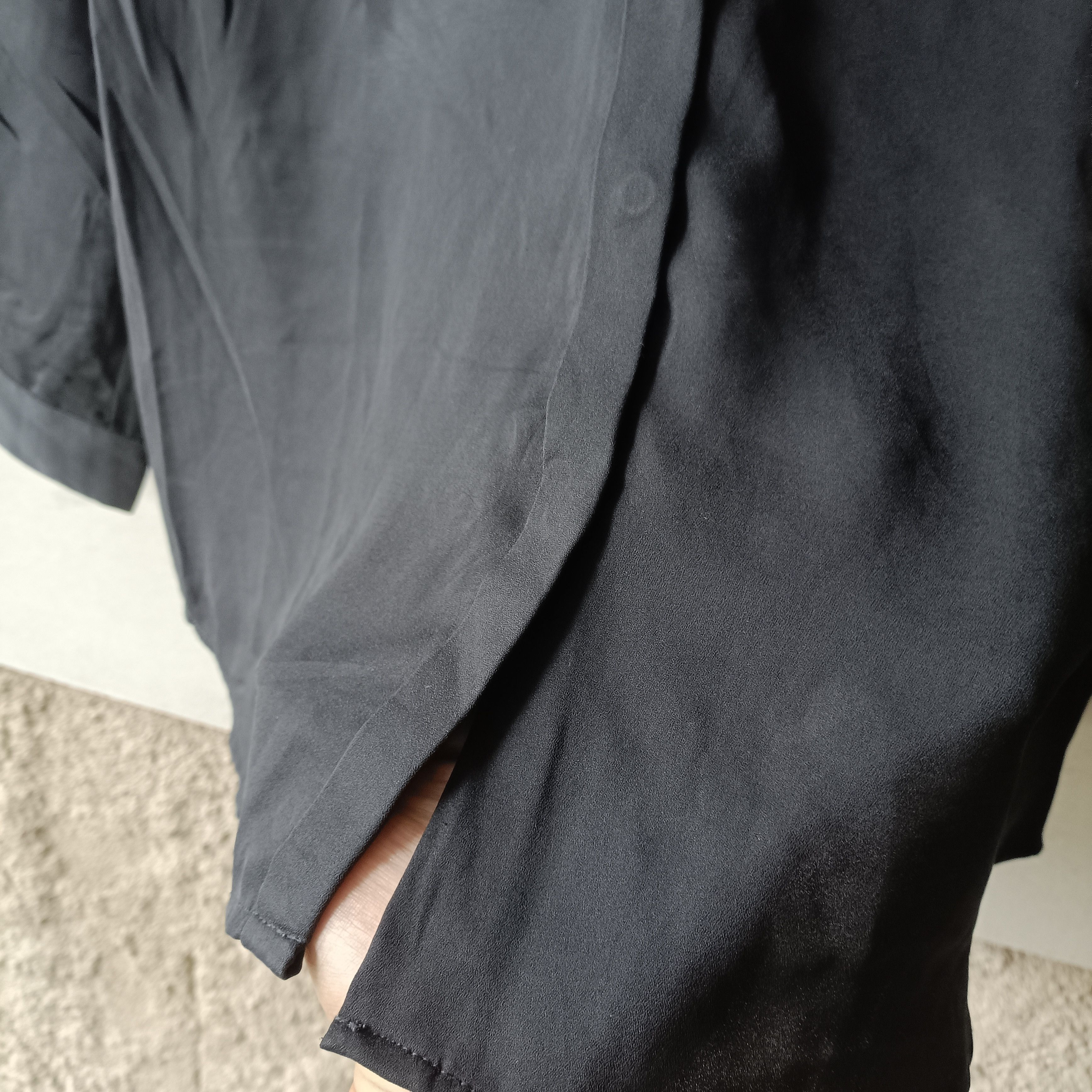 Yves Saint Laurent YSL Beute Uniform NFS Black Tops Size US S / EU 44-46 / 1 - 5 Thumbnail