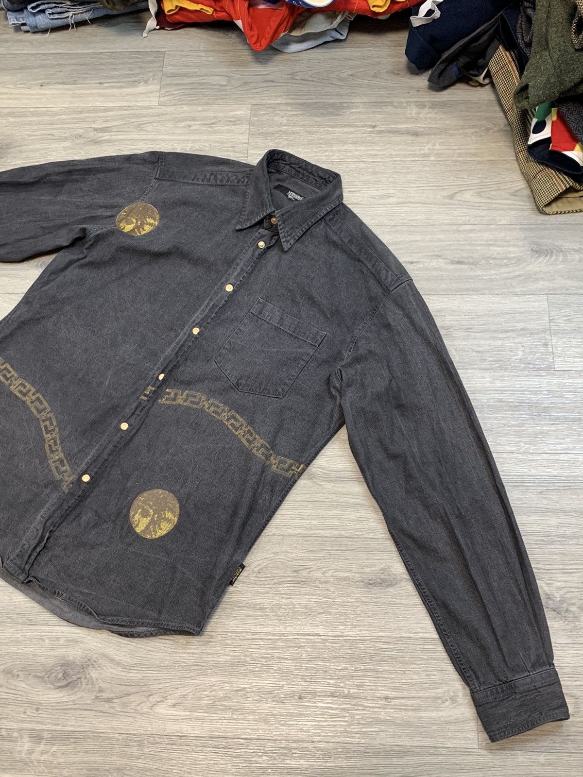 Versace Jeans Couture × Vintage Versace jeans couture vintage denim shirt Size US M / EU 48-50 / 2 - 3 Thumbnail