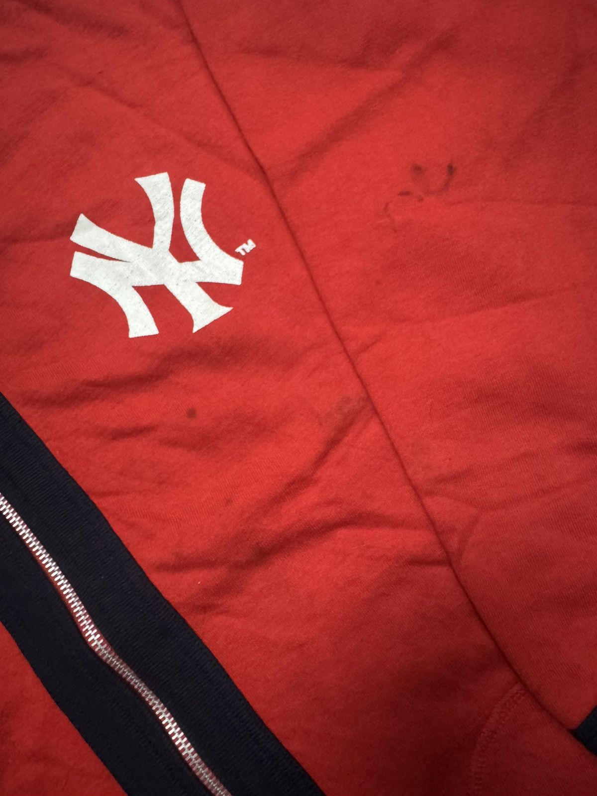 MLB 💥VINTAGE MLB 1998's NY LOGO ZIPPER SWEATER PLAYER WEAR Size US L / EU 52-54 / 3 - 10 Thumbnail