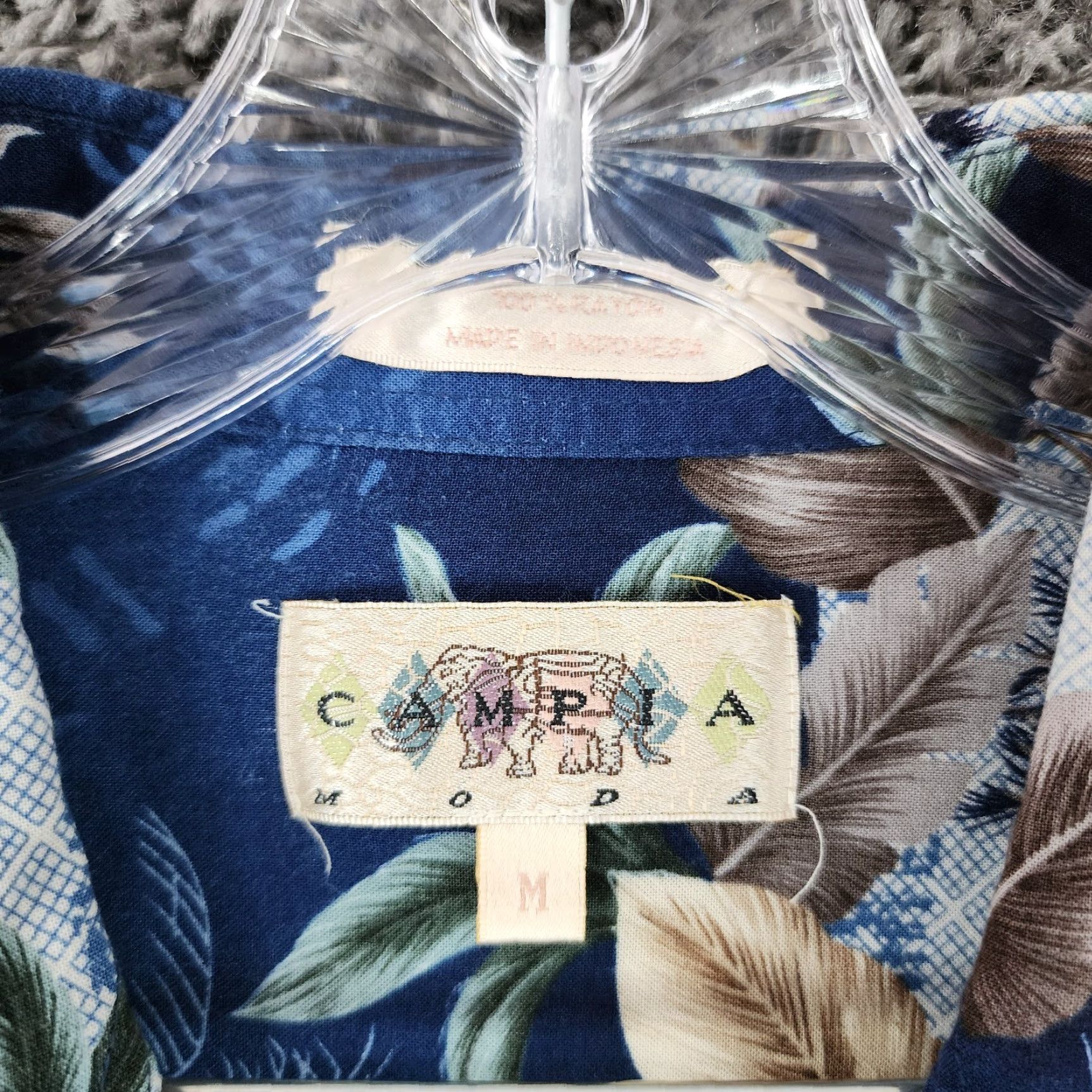 Vintage CAMPiA MODA Hawaiian Floral Button-Up Shirt Mens Short Sleeve Blue Rayon Size M Size US 31 - 4 Thumbnail