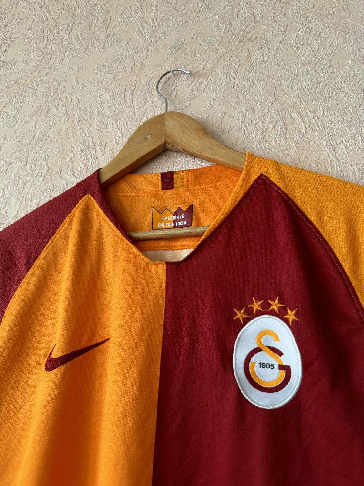 Nike 2018 2019 Galatasaray Turkey Nike Home Away Football Jersey Size US L / EU 52-54 / 3 - 2 Thumbnail