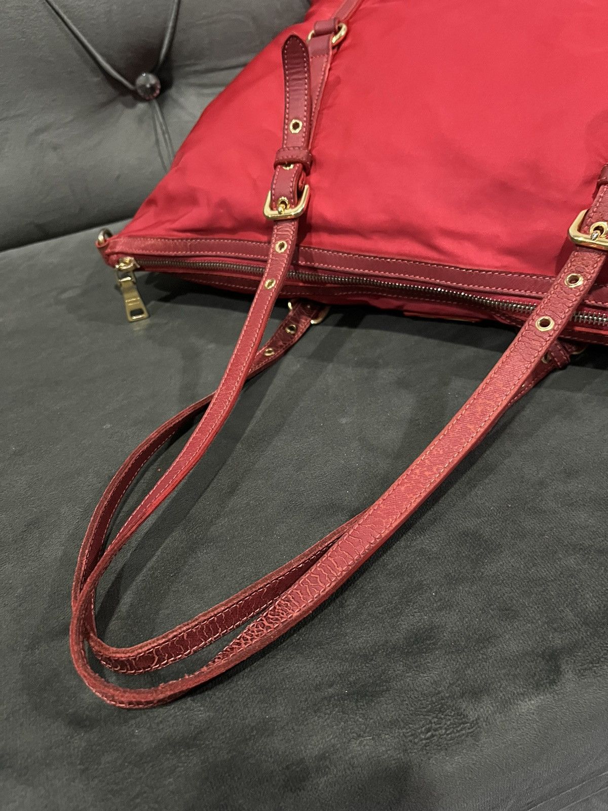Prada Authentic Prada Tessuto Saffiano Rosso (Red) Nylon Tote Bag Size ONE SIZE - 17 Thumbnail