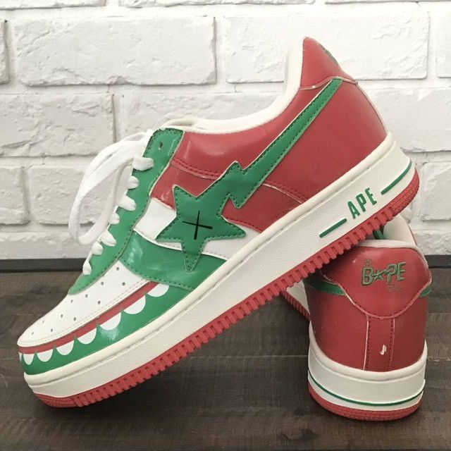 Bape × Kaws × Nigo KAWS CHOMPERS BAPE STA Patent Leather Sneakers APE NIGO Size US 9.5 / EU 42-43 - 1 Thumbnail