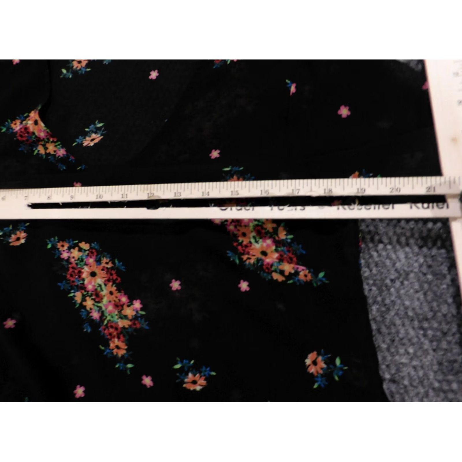 Vintage Cabi Blouse Women Small Black Floral Sheer Designer Top Stretch Crew Neck Long Sleeve Casual Shirt Size S / US 4 / IT 40 - 6 Thumbnail