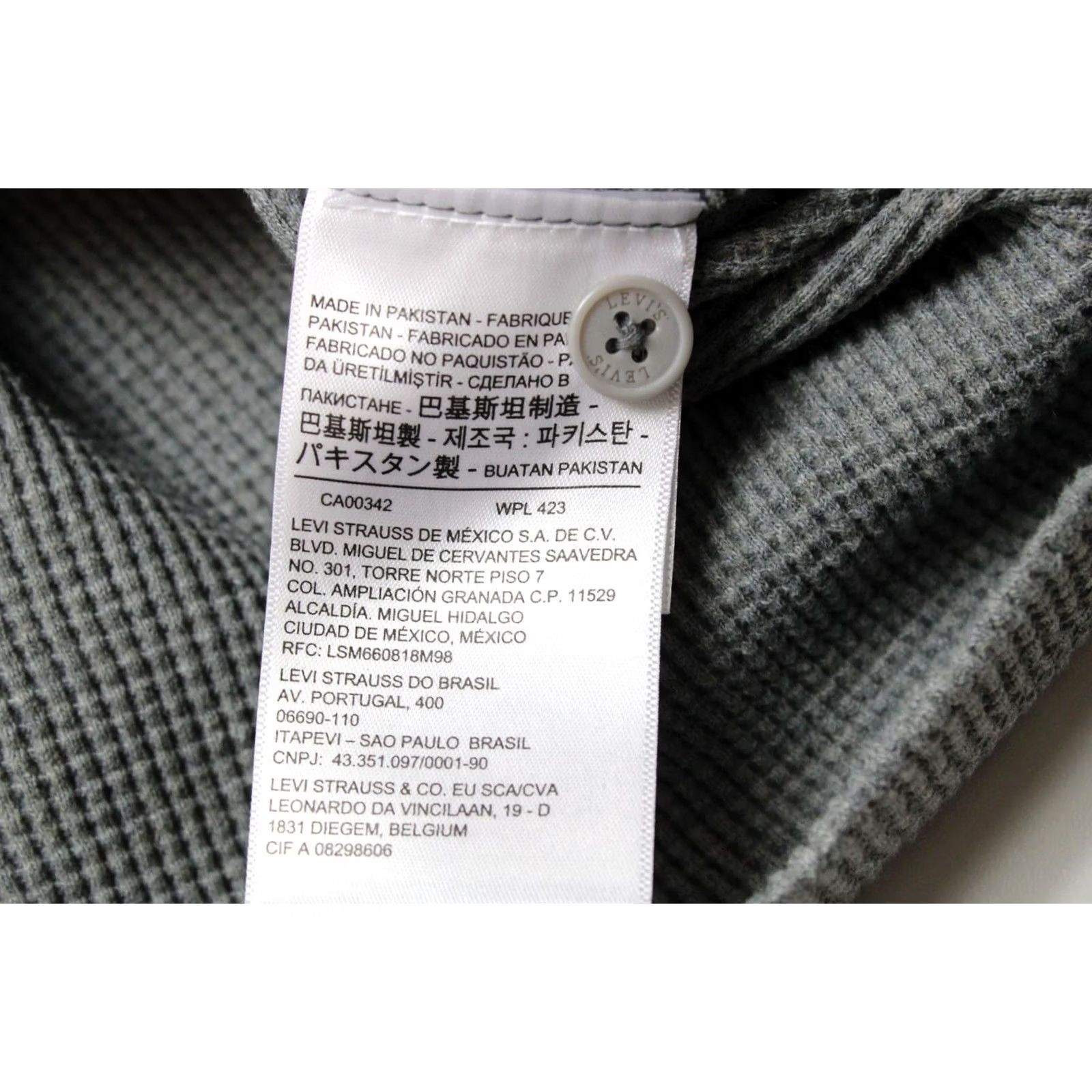 Levi's LEVI'S Sweatshirt Men Large Pullover Half Button Neck Melange Grey Distressed Logo Size US L / EU 52-54 / 3 - 6 Thumbnail