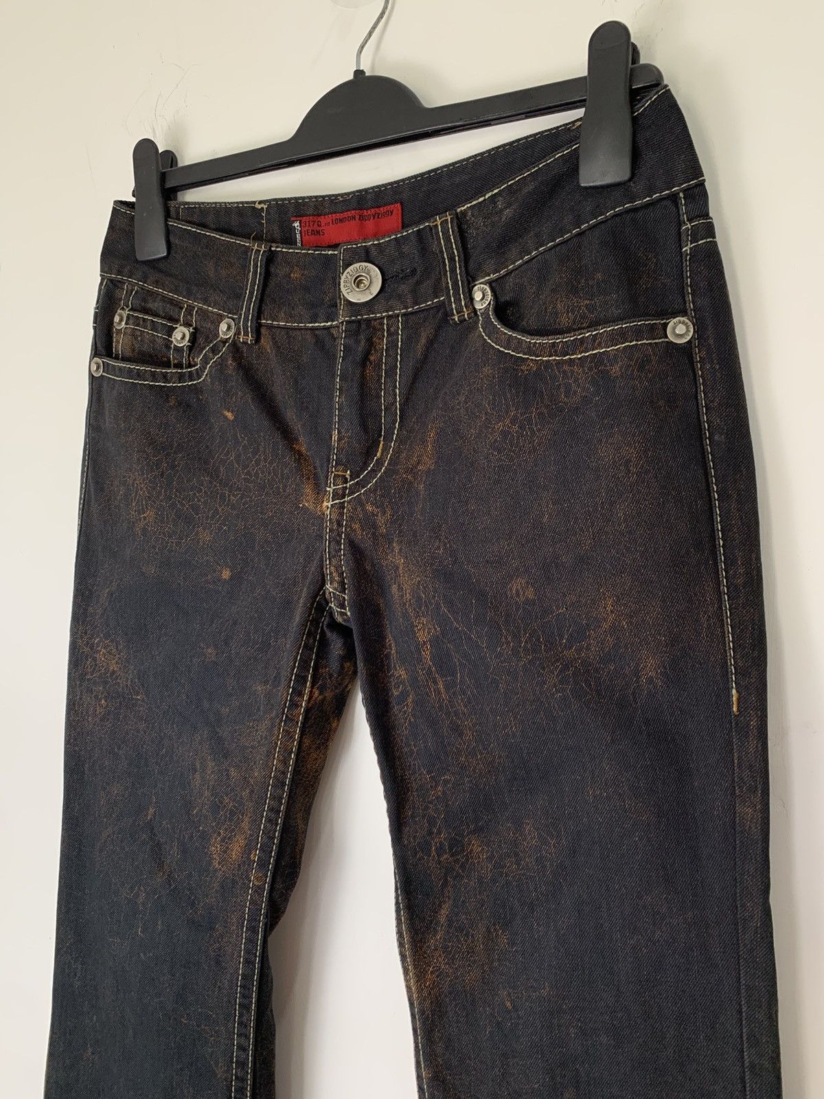 Japanese Brand Flare jeans cracked wash design zippy ziggy japan Size US 29 - 4 Thumbnail