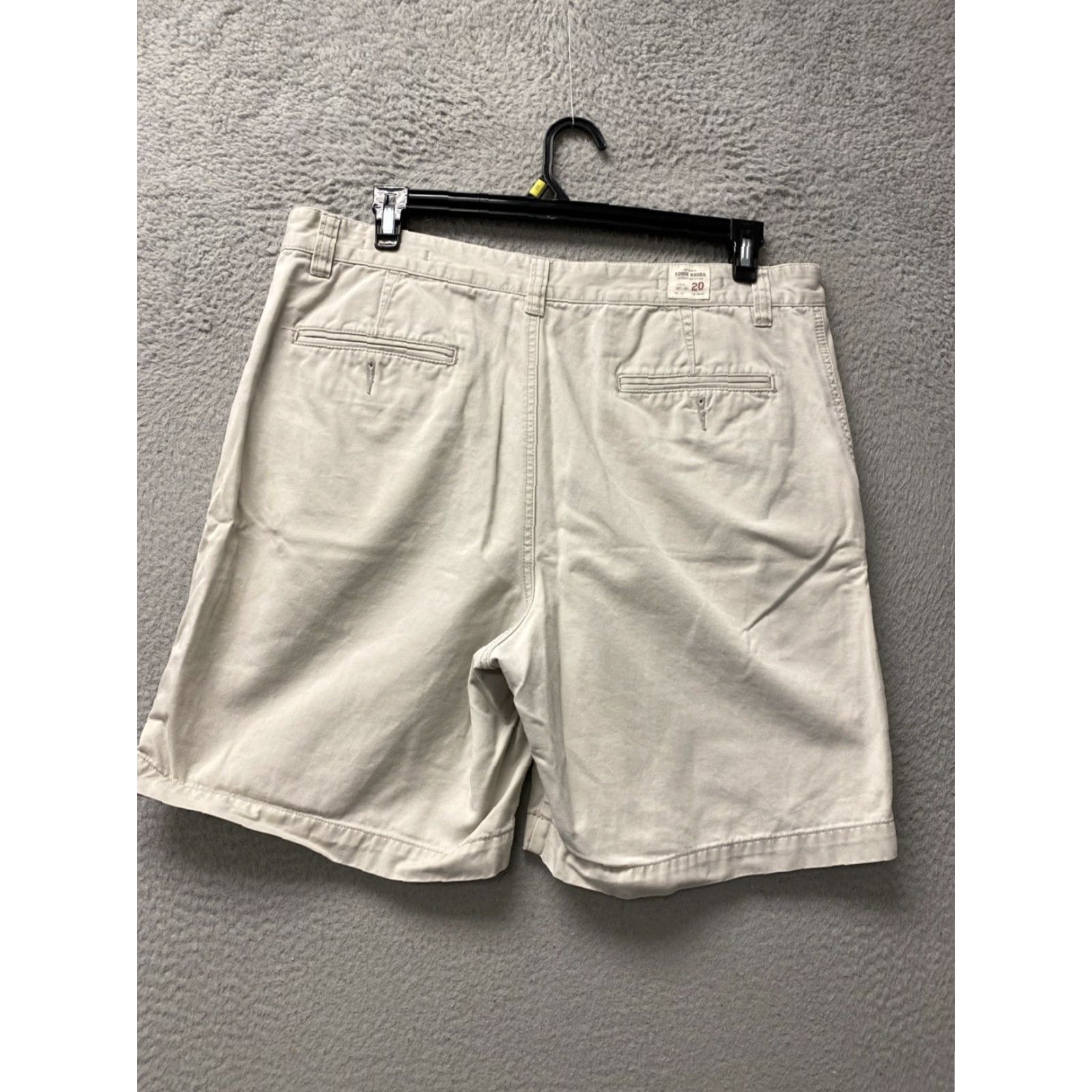 Eddie Bauer VINTAGE Eddie Bauer Men's Shorts Casual Travel 38 Khaki Cotton Chino Size US 38 / EU 54 - 4 Thumbnail