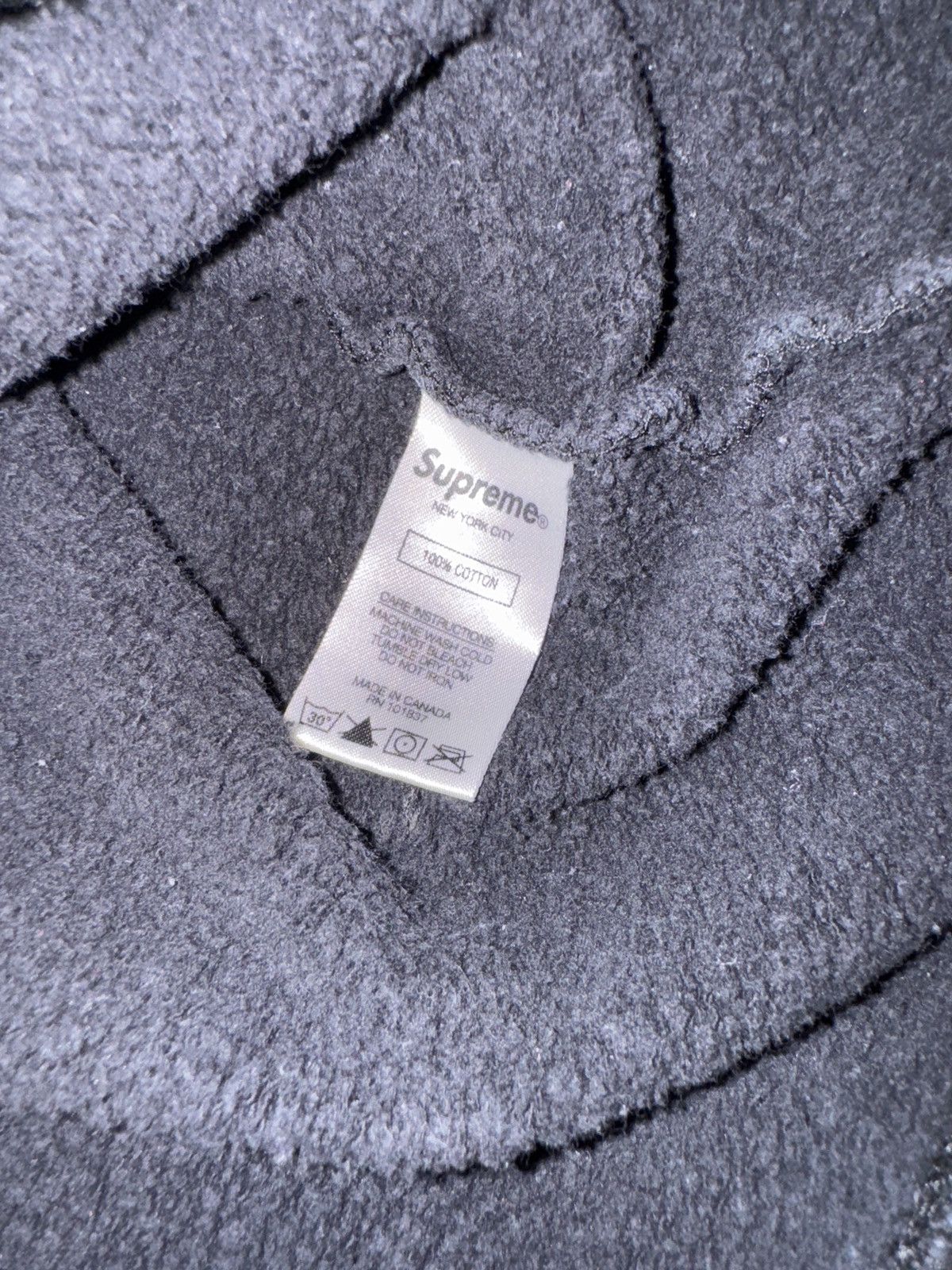 Supreme Vintage Black supreme sweater Size US L / EU 52-54 / 3 - 4 Thumbnail