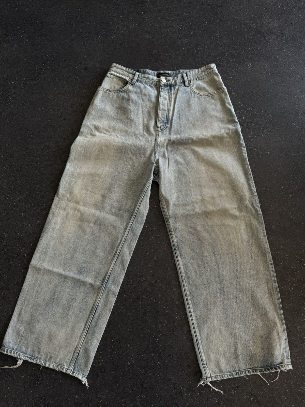 Balenciaga Balenciaga baggy jeans Size US 36 / EU 52 - 1 Thumbnail