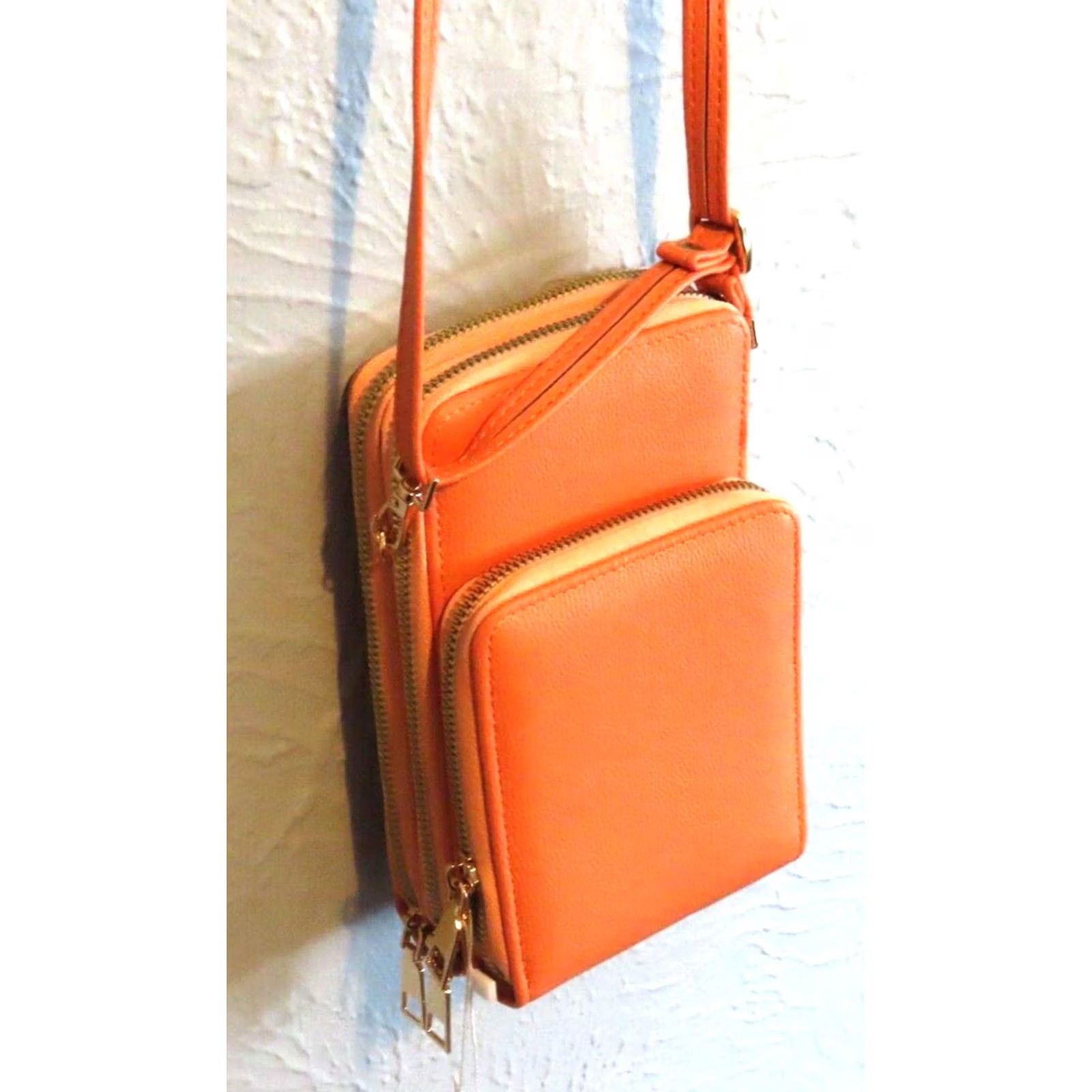 Vintage Malibu Skye Brianna Triple Zipper Crossbody Vegan Peach Light Tan Women Crossbody Bag Size ONE SIZE - 5 Thumbnail