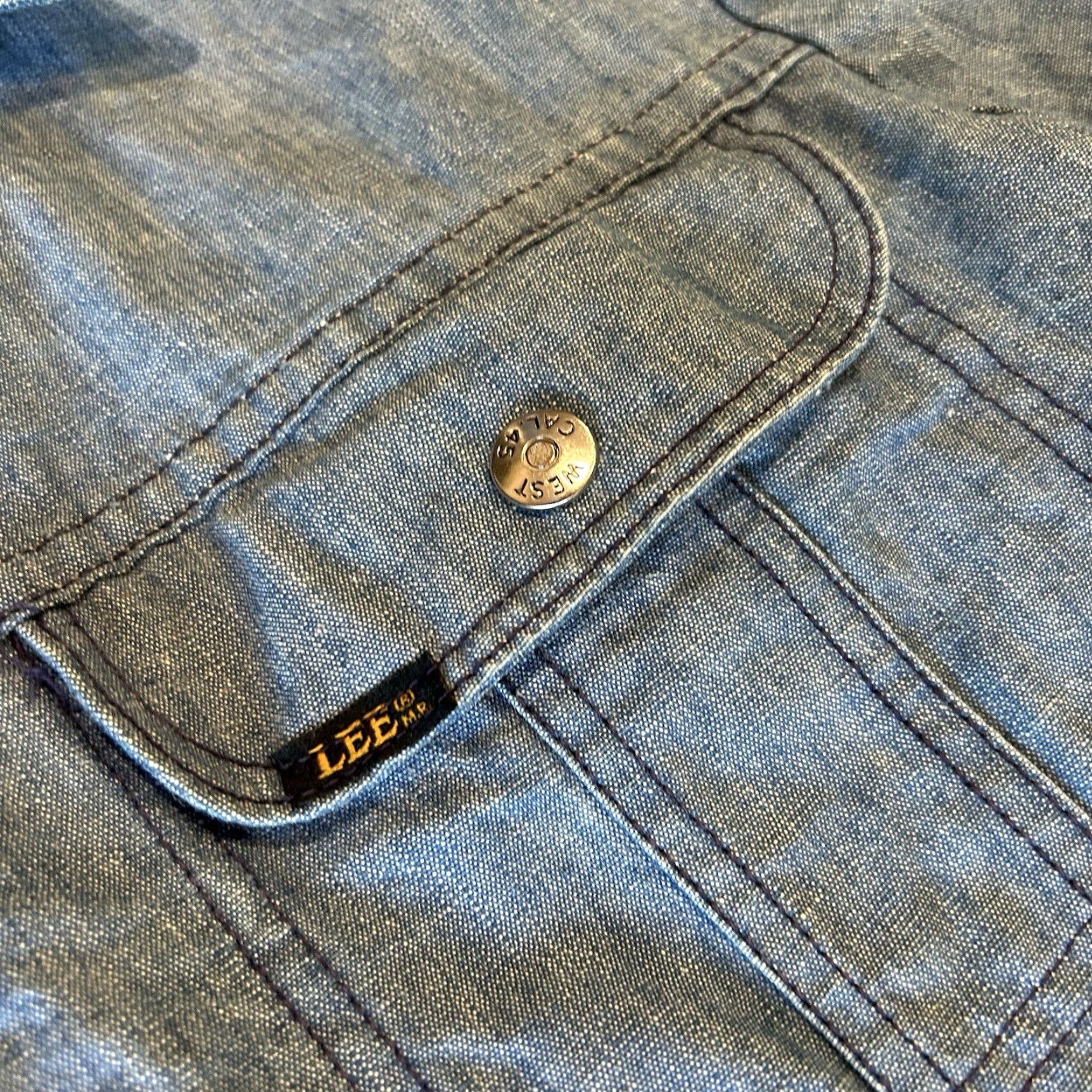 Lee VINTAGE Lee Blue Denim Snap Button-Up Shirt Jacket Mens Large Shirt Jacket Mens Large Blue Denim Snap Button-Up Shirt Jacket Lee Size US L / EU 52-54 / 3 - 6 Thumbnail