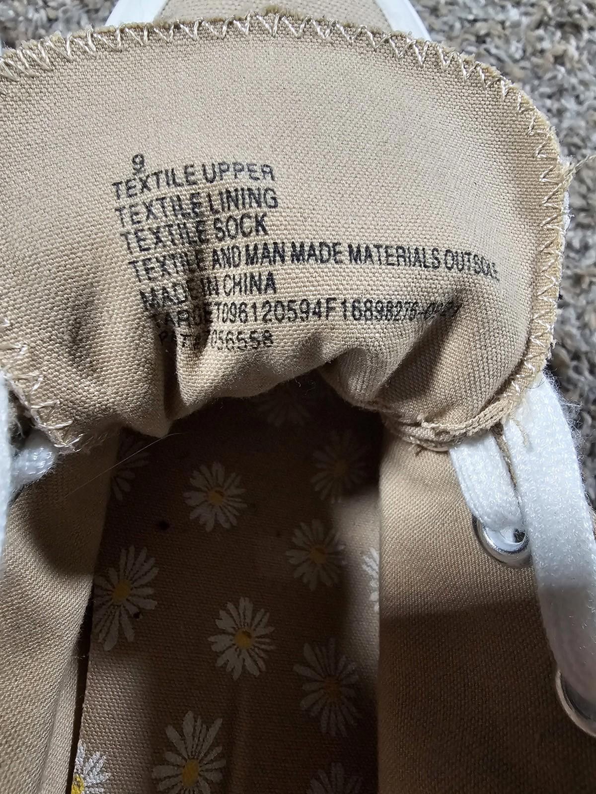 Designer Mod Love Love Shoes Sneakers Flat Women 9 Beige Lace Up Y2K Size US 9 / IT 39 - 9 Thumbnail