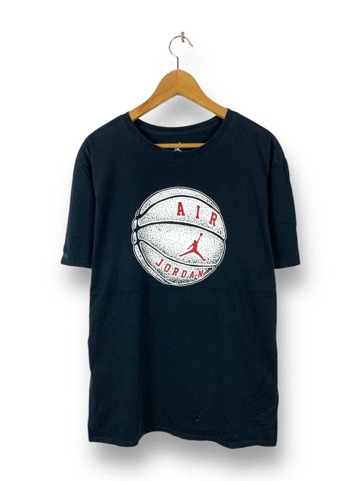Nike Offer! Air Jordan Basketball NBA Tee Size US XL / EU 56 / 4 - 1 Thumbnail