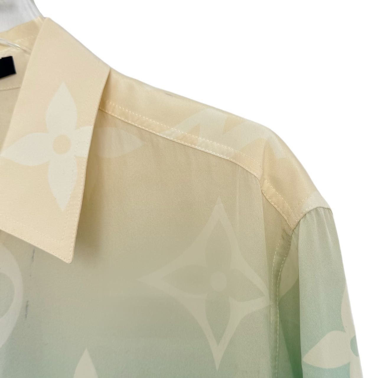 Louis Vuitton Louis Vuitton Gradient Silk Long Sleeve Shirt K26WX Size XS / US 0-2 / IT 36-38 - 3 Thumbnail