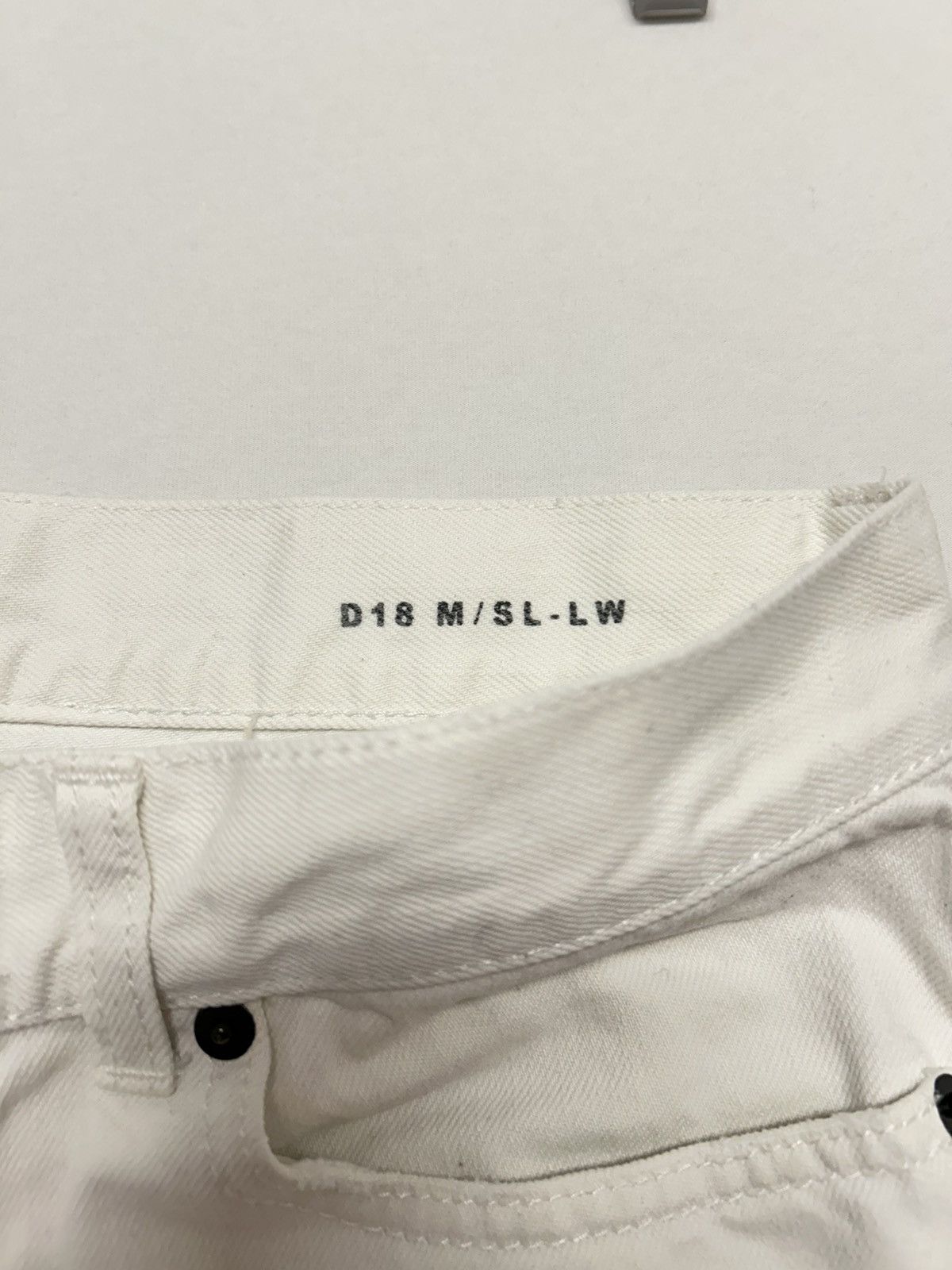 Saint Laurent Paris SS2018 Distressed Skinny Jeans Size US 32 / EU 48 - 5 Thumbnail