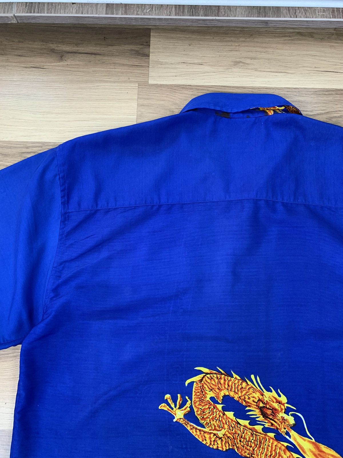 Vintage Vintage Y2K Japanese Style Dragon Flame Shirt Button Up Size US L / EU 52-54 / 3 - 17 Thumbnail