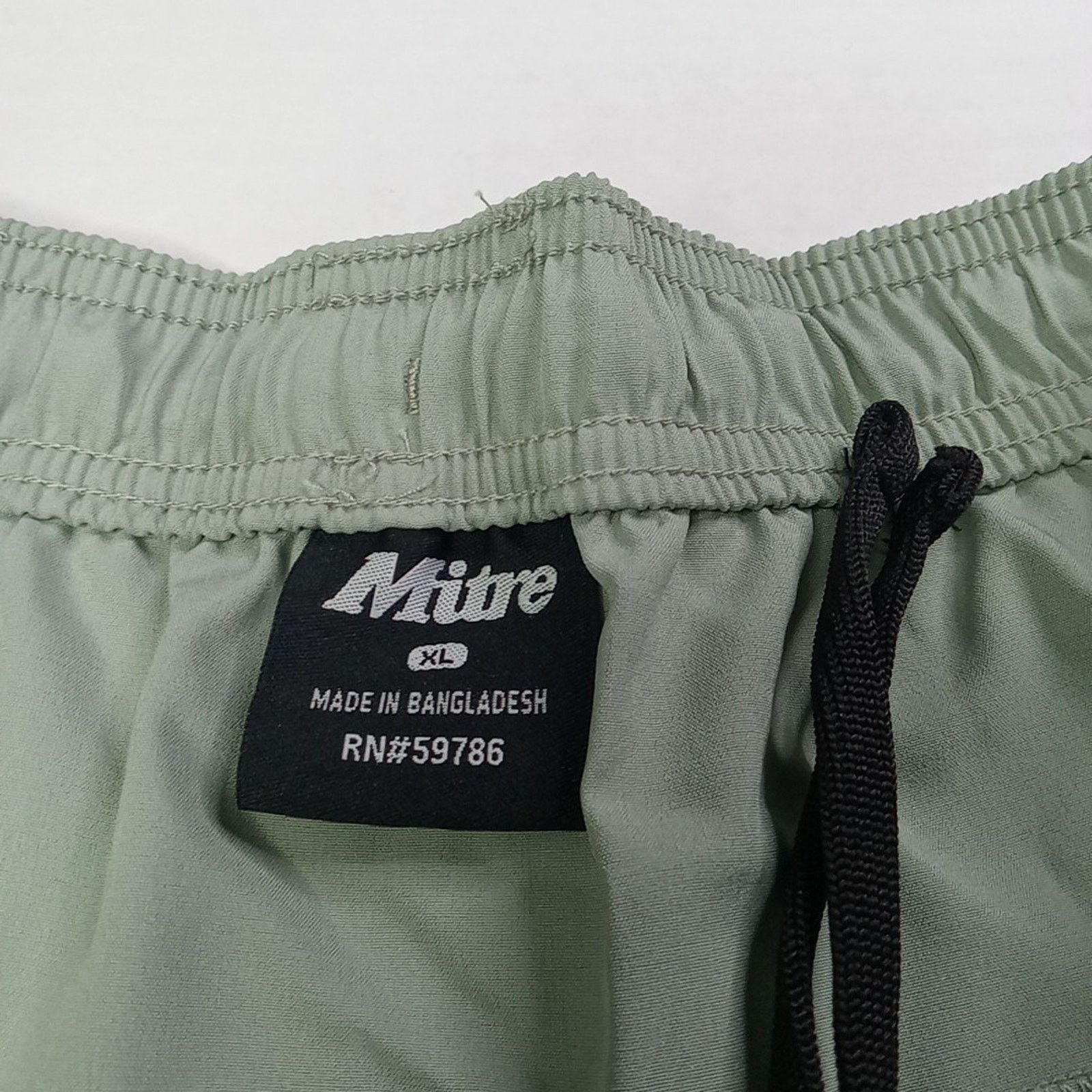 Other Mitre Men’s XL Elastic Waist Green Shorts With 7” Inseam NWT Size US 38 / EU 54 - 4 Thumbnail