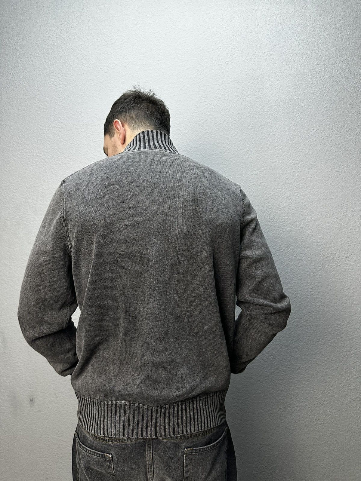Japanese Brand × Vintage Vintage Y2K Distressed Striped Sweater Faded knit Y2K Effect Size US M / EU 48-50 / 2 - 3 Thumbnail