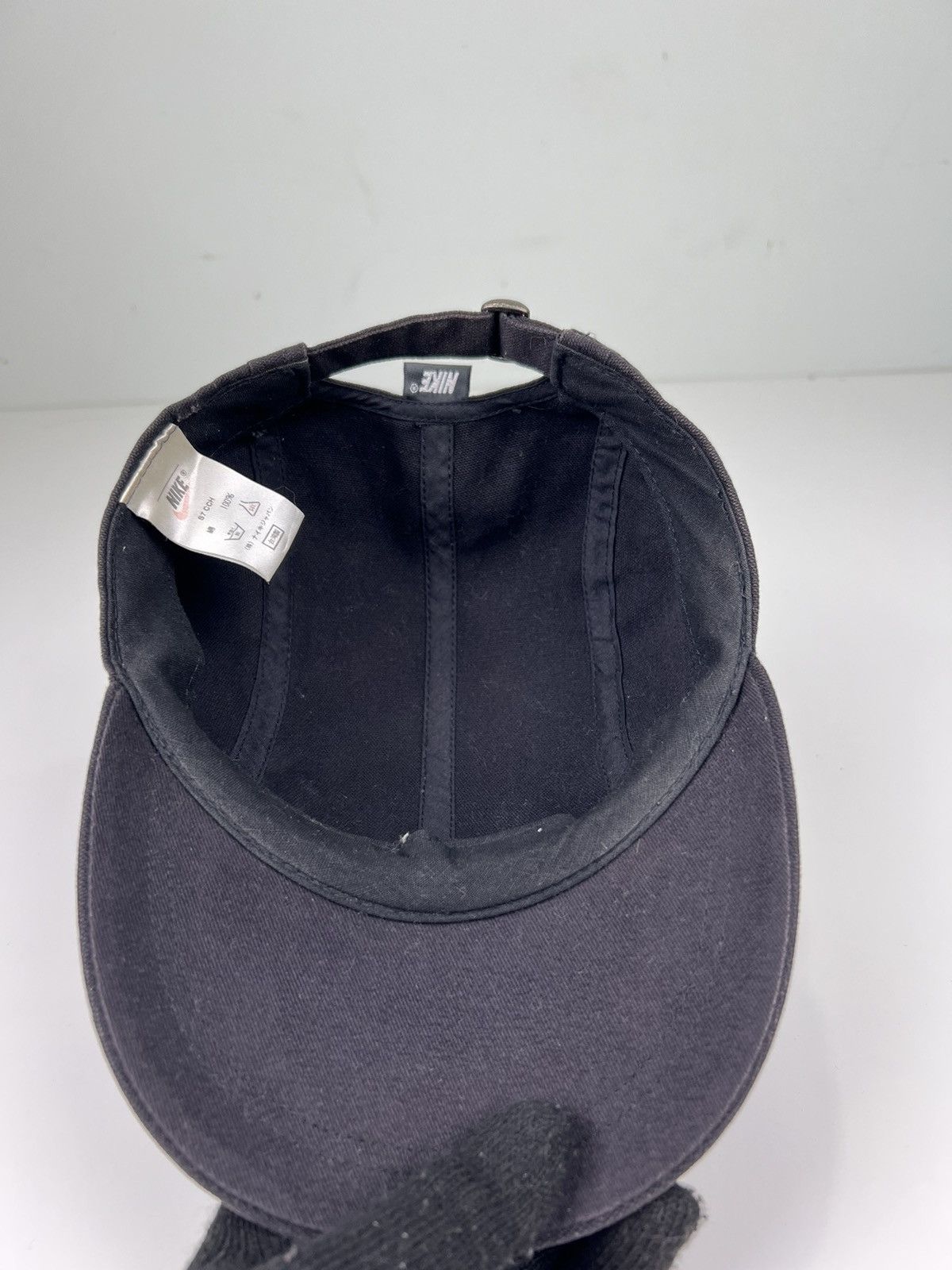 Nike Vintage Nike Embroidered Adjustable Hat Cap Size ONE SIZE - 7 Thumbnail