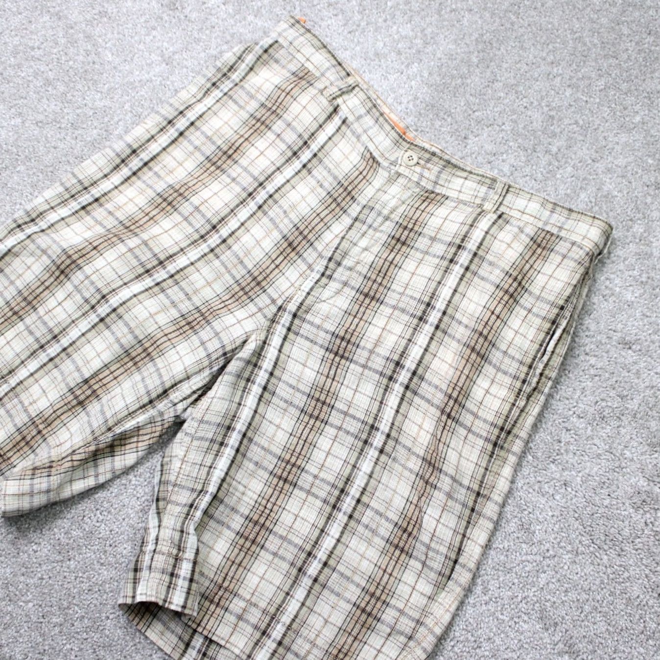 Tommy Bahama Tommy Bahama Shorts Mens 36 Brown Plaid 100% Linen 11" Flat Front Preppy Casual Clothing Size US 36 / EU 52 - 2 Thumbnail