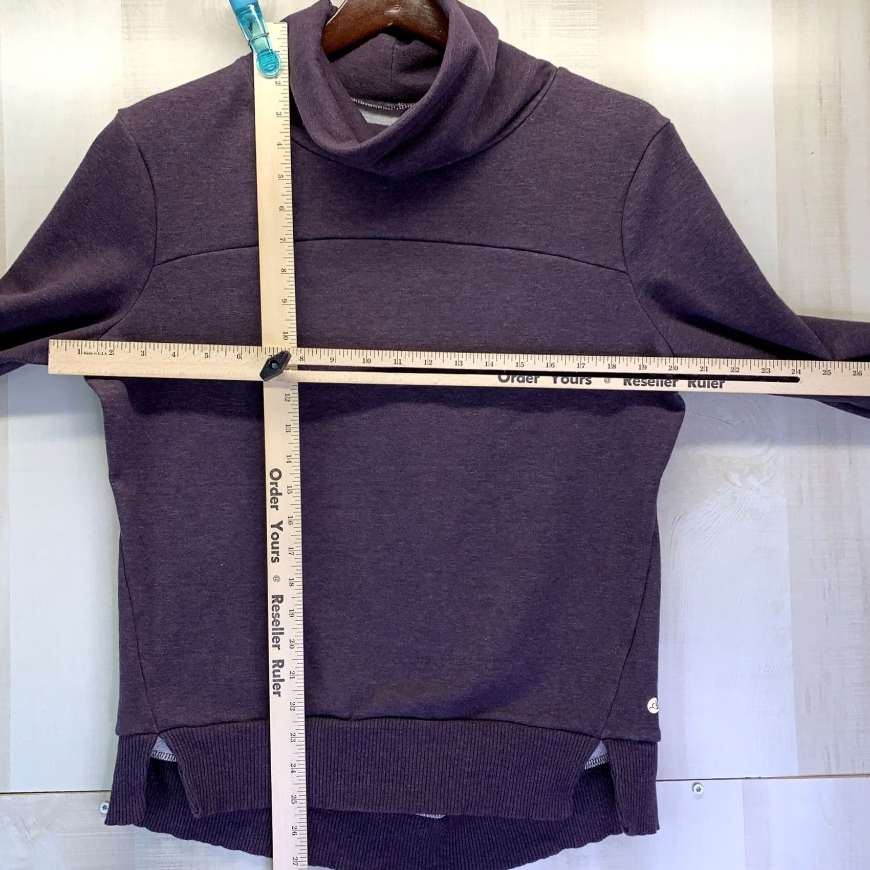 Vintage apana Purple Cowl Neck Sweatshirt Women’s SZ M Athletic Pullover -3698 Size M / US 6-8 / IT 42-44 - 3 Thumbnail