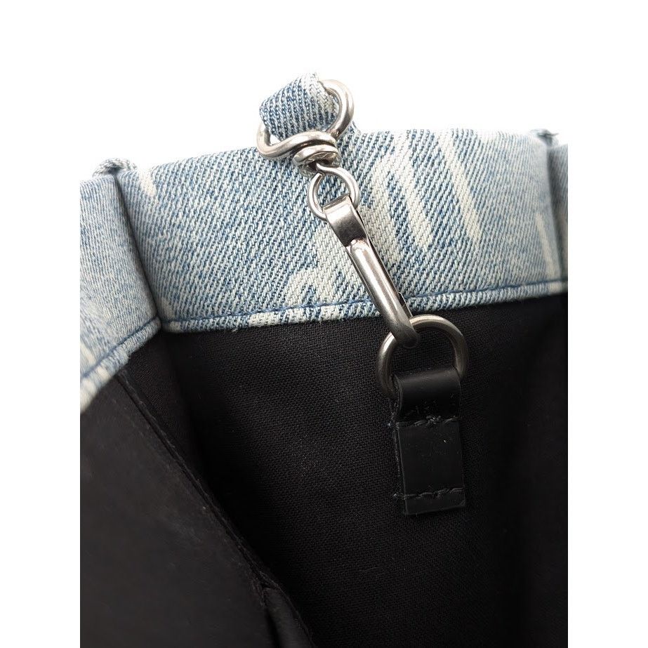 Balenciaga o1rshd1 Size: OS / Scribble Printed Denim Hardware Tote Bag Size ONE SIZE - 21 Thumbnail