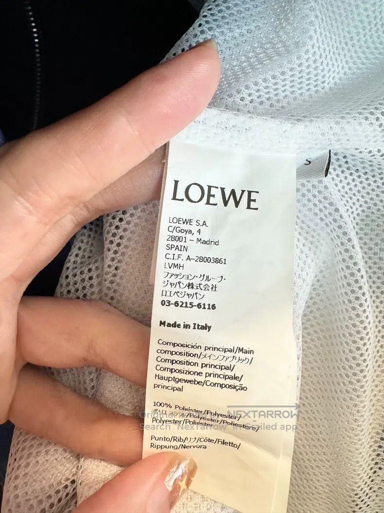 Loewe LOEWE Color-block coat, size S, loose fit Size S / US 4 / IT 40 - 5 Thumbnail