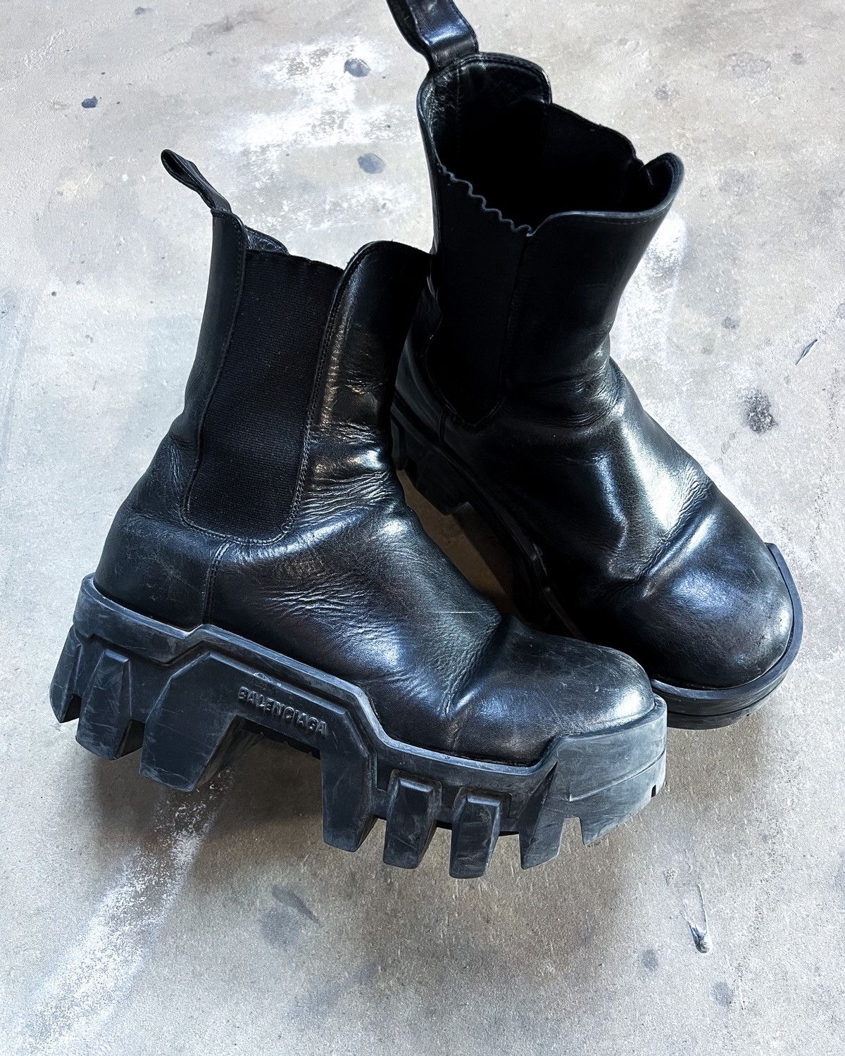 Balenciaga BULLDOZER PULL ON BOOTS Size US 8 / EU 41 - 4 Thumbnail