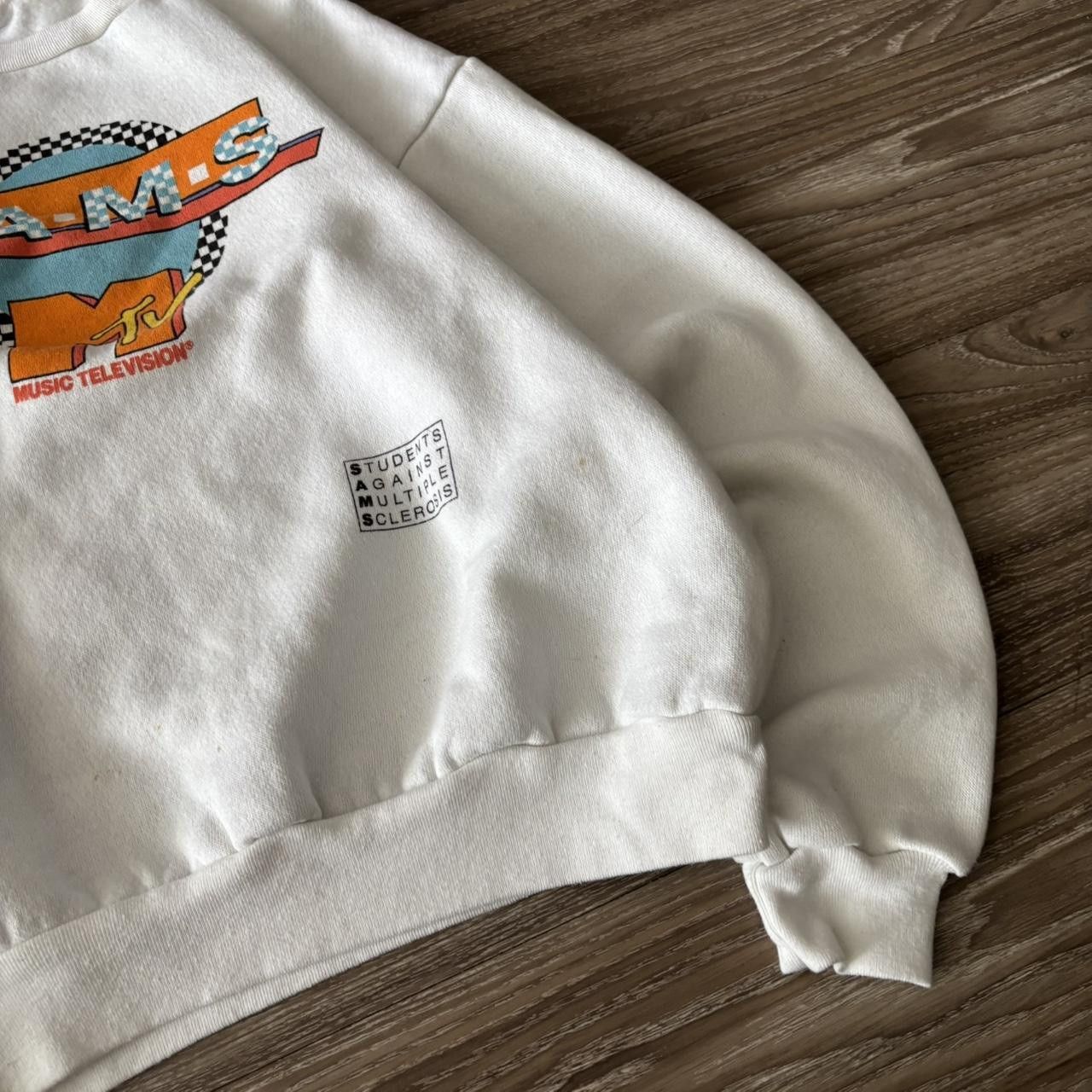 Vintage Crazy Vintage 80s White MTV Pullover Crewneck Sweatshirt! Size M Size US M / EU 48-50 / 2 - 4 Thumbnail