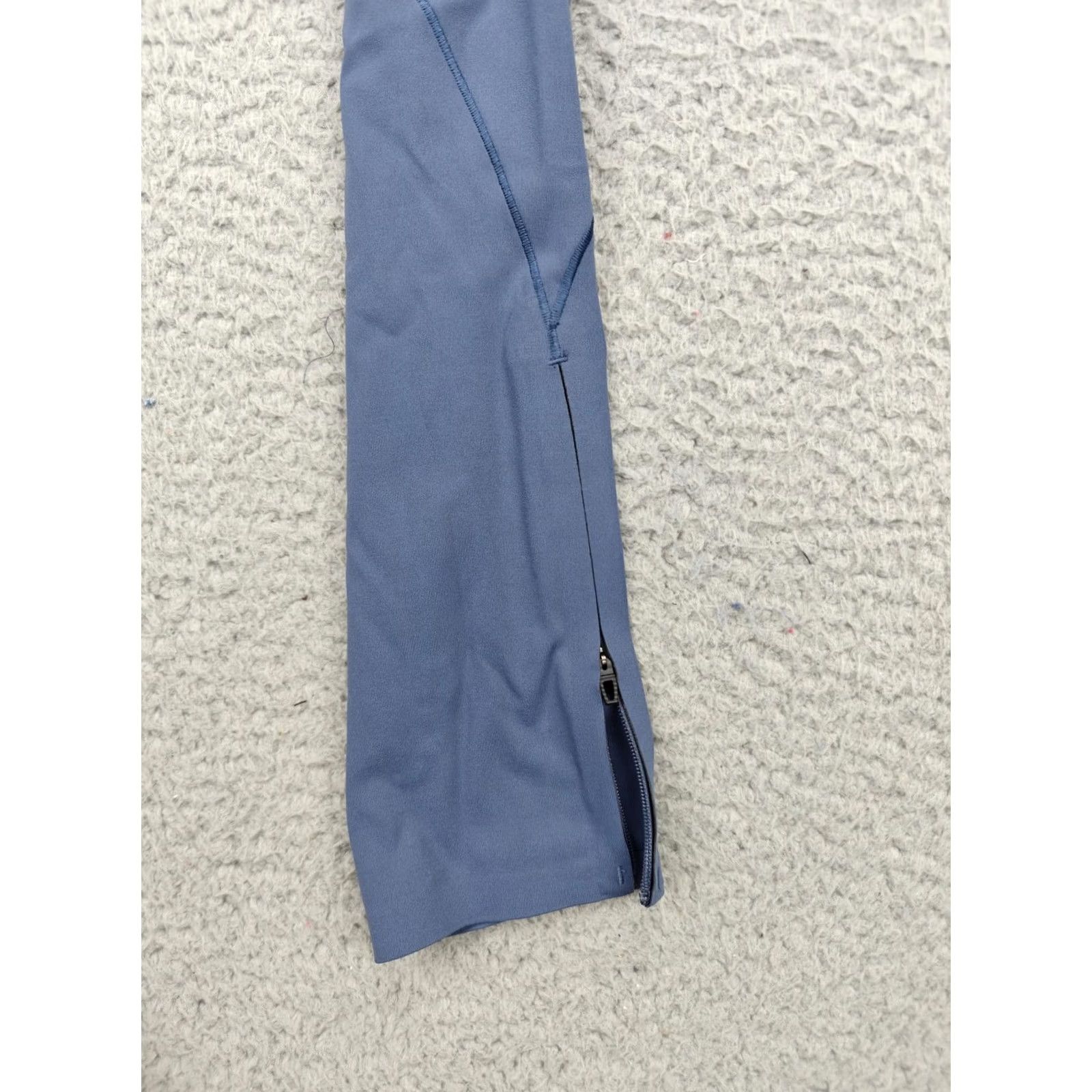 Lululemon Lululemon Womens 8 Blue Running Leggings Zip Ankle Pocket Athletic Gym Pants N/ A Size 30" / US 8 / IT 44 - 5 Thumbnail