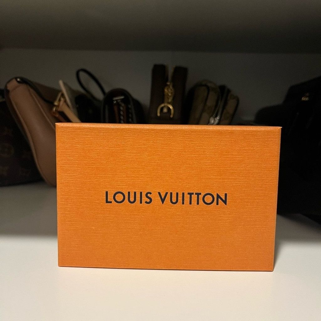 Louis Vuitton Orange Louis Vuitton Small Box (Cardholder) 5.5” x 3.5” Size ONE SIZE - 1 Thumbnail