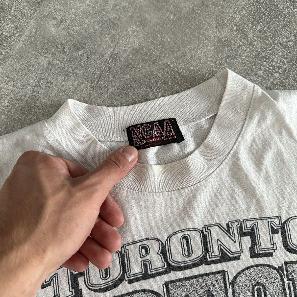 NBA Vintage 90s Toronto Raptors NBA Starter Champion tee y2k og Size US M / EU 48-50 / 2 - 7 Thumbnail