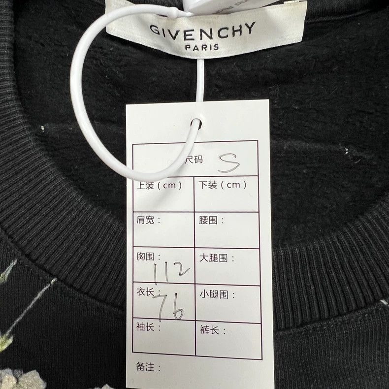 Givenchy Givenchy Mother star sweater Size US S / EU 44-46 / 1 - 2 Thumbnail