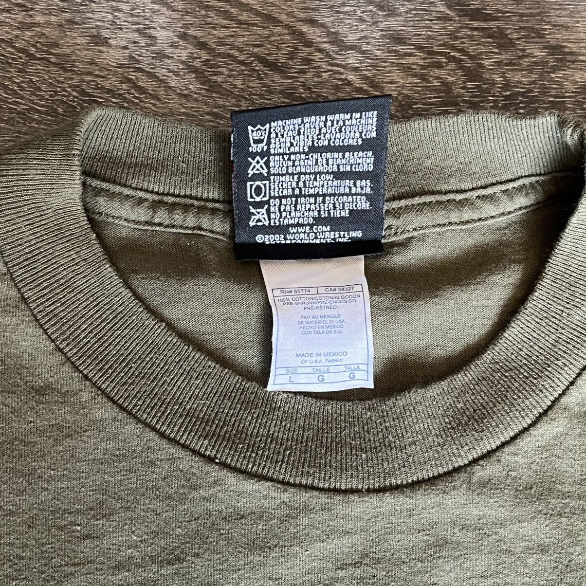 WWE Vintage 2005 Tribute to the Troops Military Logo Tee Shirt Size US L / EU 52-54 / 3 - 6 Thumbnail