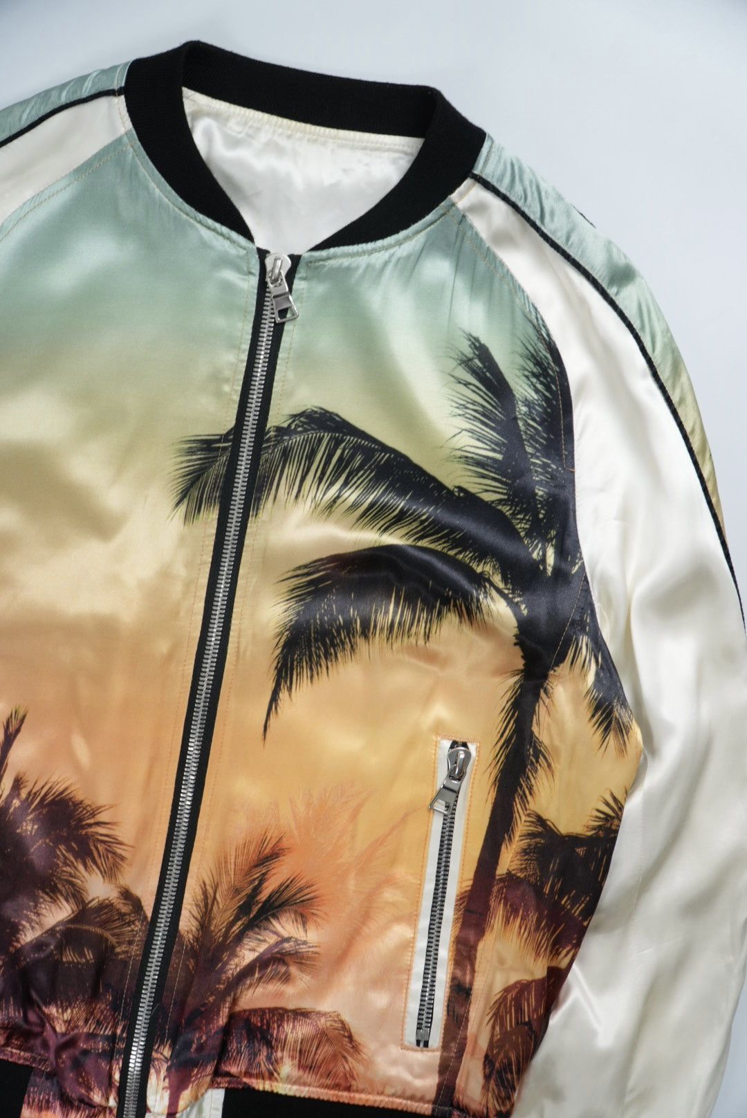 Balmain Balmain Palm Tree-Print Satin Bomber Jacket Size US S / EU 44-46 / 1 - 4 Thumbnail