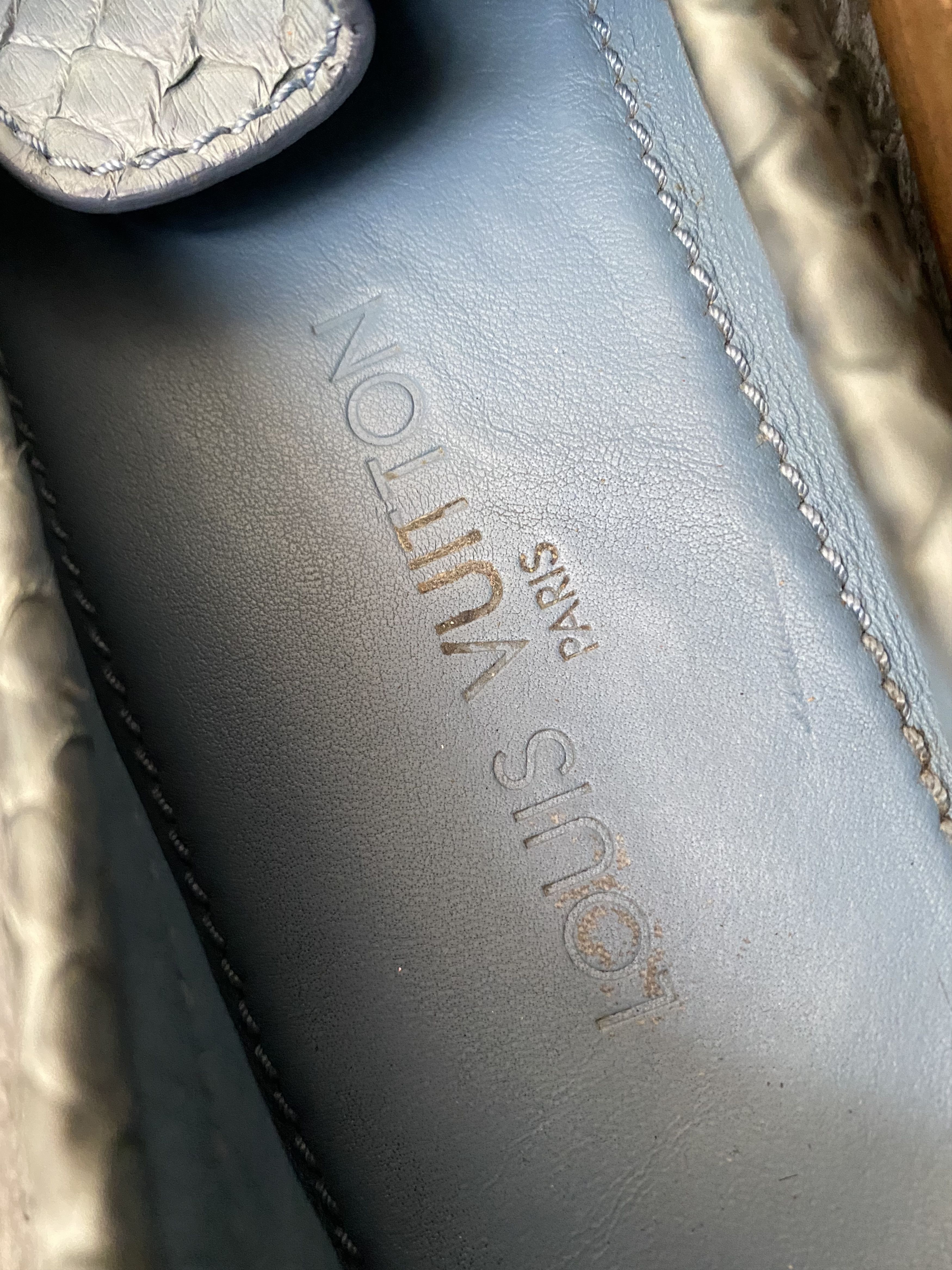 Designer × Louis Vuitton Louis vuitton monte carlo python moccasin leather loafers Size US 8 / EU 41 - 17 Thumbnail