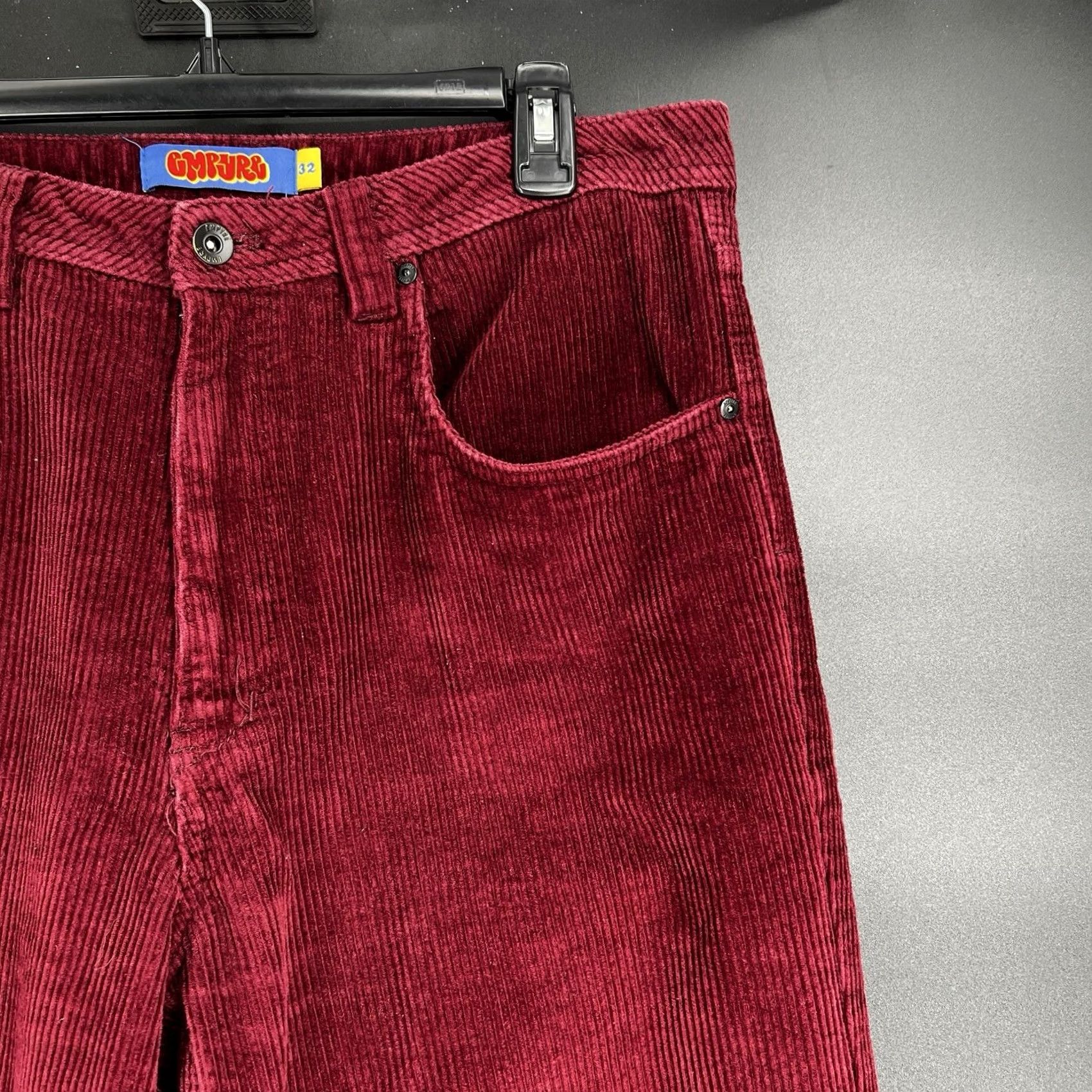 Empyre EMPYRE Relax Maroon Corduroy Pants Men 32 x 30 Slim? Relaxed Fit 5-Pocket Red Corduroy Tapered Inseam 30 Size US 32 / EU 48 - 4 Thumbnail