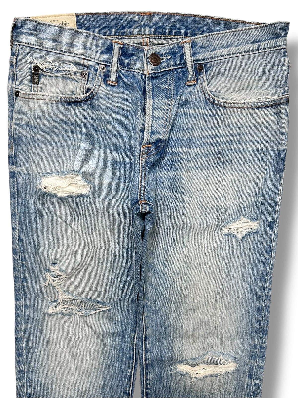 Abercrombie & Fitch Abercrombie & Fitch Distressed Light BlueWash Jeans & Faded Size US 33 - 2 Thumbnail