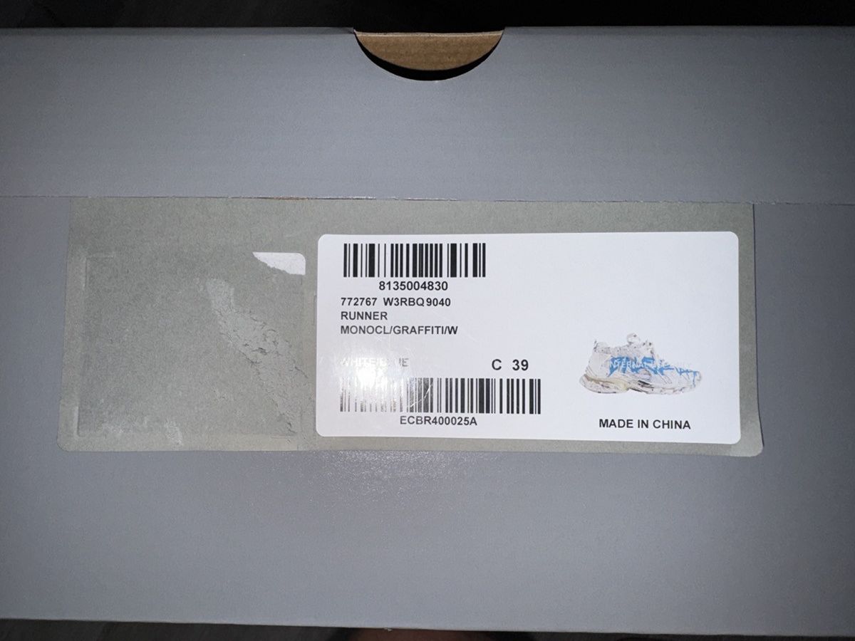Balenciaga Balenciaga Runner Graffiti white/blue Size US 6 / EU 39 - 8 Thumbnail