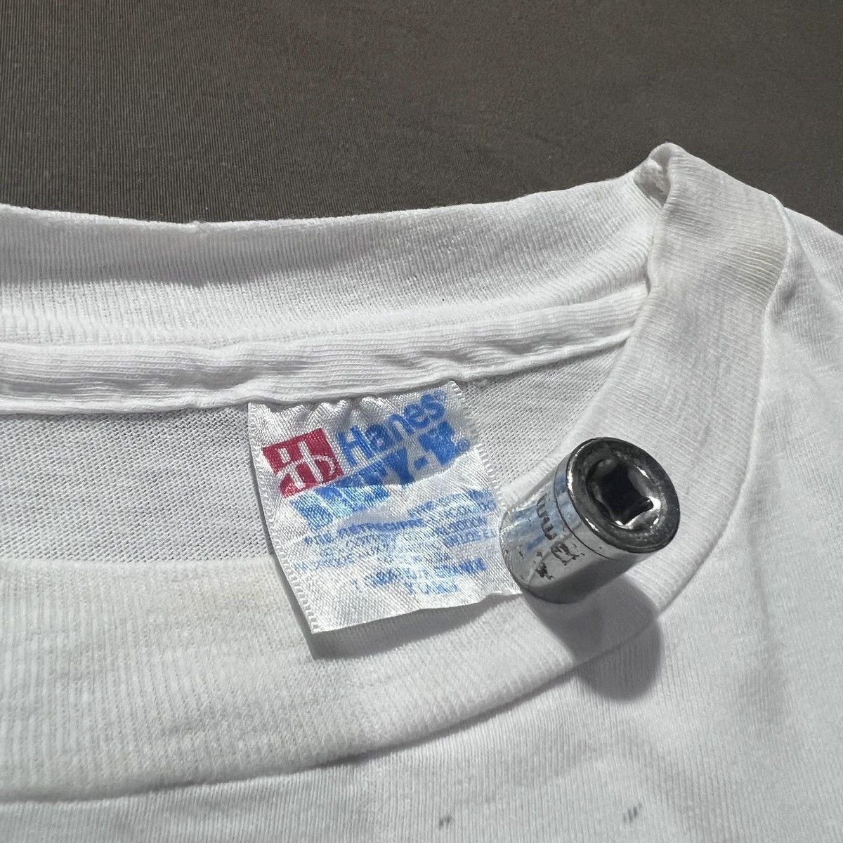 Vintage Vintage 90s Wonderbra Push Up Bra Graphic Promo Tee XL Size US XL / EU 56 / 4 - 3 Thumbnail