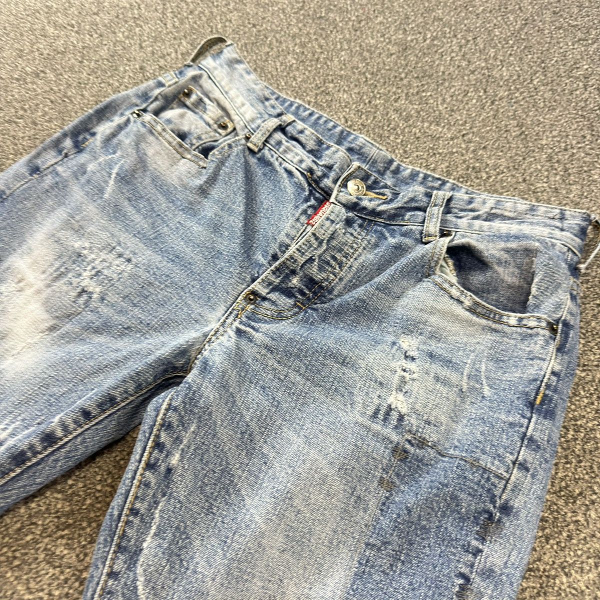 Dsquared2 Vintage Distressed Light Wash Denim Jeans Size US 31 - 3 Thumbnail