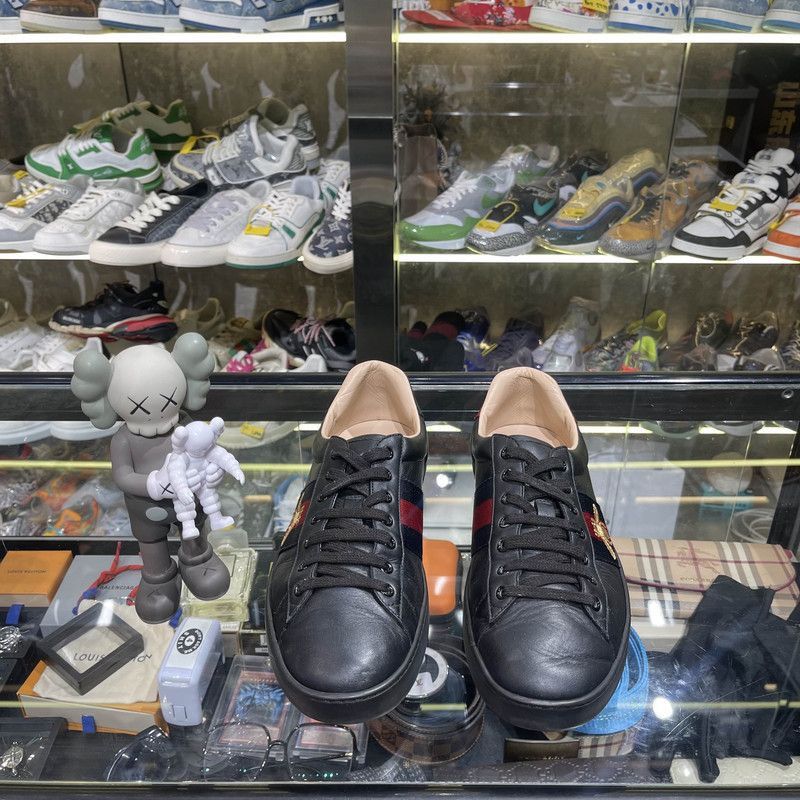 Gucci Gucci Ace Bee Black Fashion Sneakers - Size US 9.5 / EU 42-43 - 2 Thumbnail