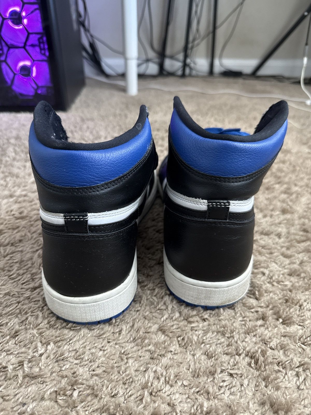 Jordan Brand Jordan 1 Retro “Royal Toe” Size US 12 / EU 45 - 3 Thumbnail