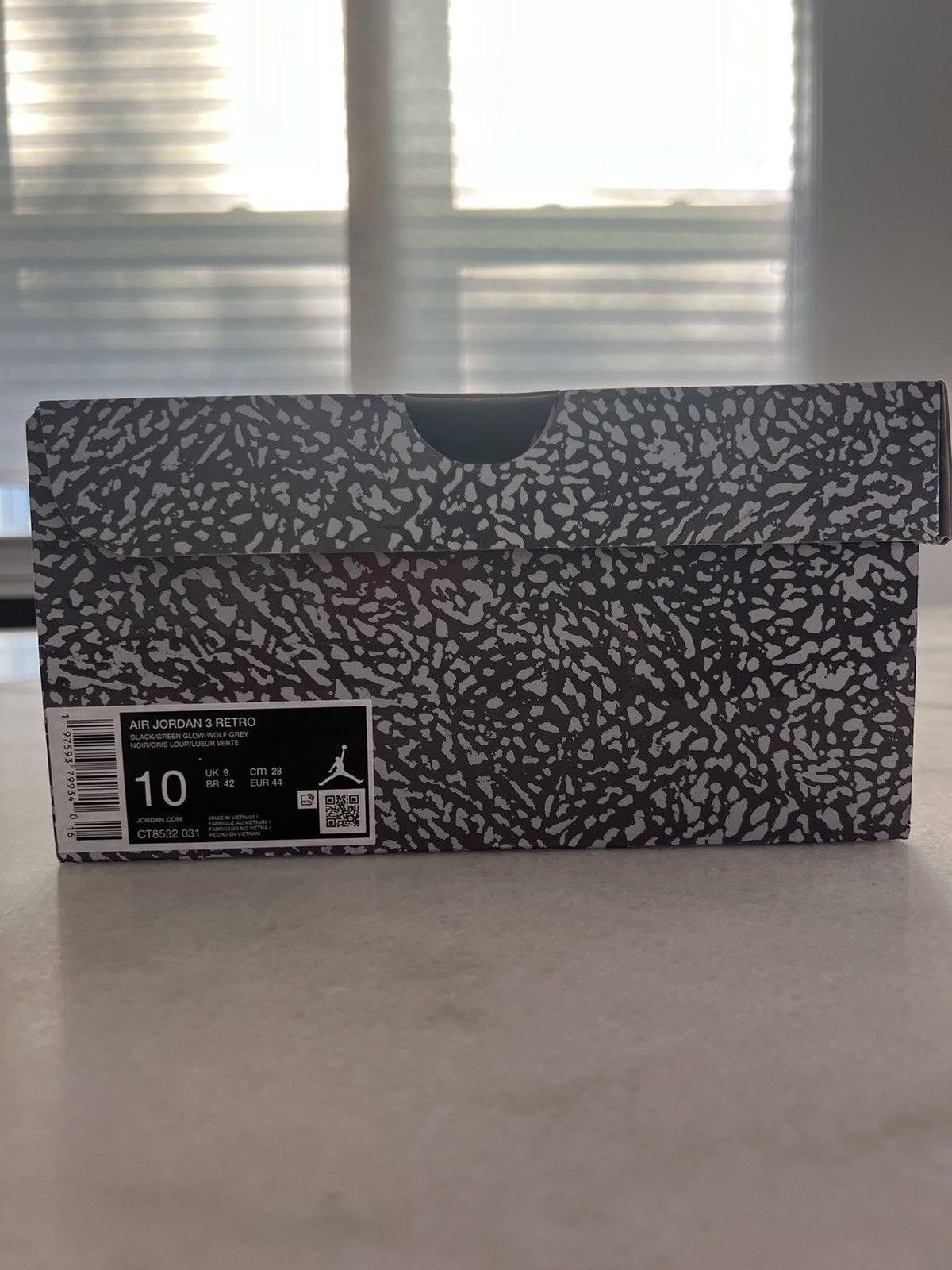 Jordan Brand Air Jordan Retro 3 Size US 10 / EU 43 - 8 Thumbnail