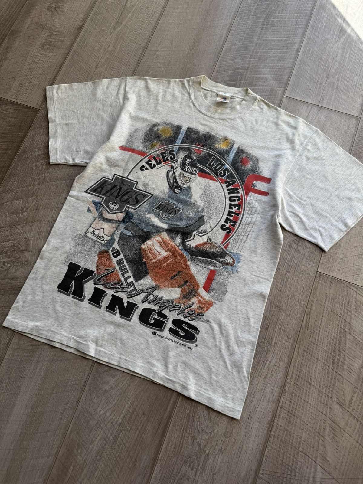 Los Angeles Apparel Vintage 1992 NHL Los Angeles KINGS Bulletin Athletic T Shirt Size US M / EU 48-50 / 2 - 2 Thumbnail