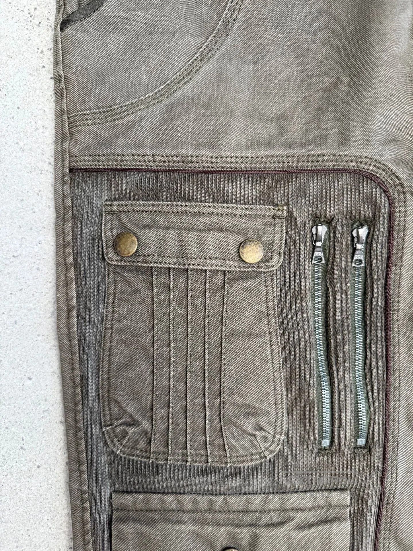 Undercover Multi Cargo Pants with Pockets & Zippers. Size US 34 / EU 50 - 3 Thumbnail