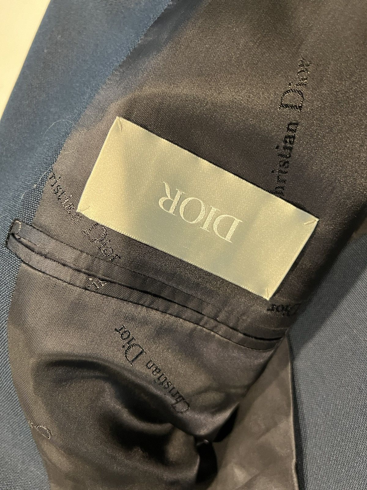 Dior Dior Kaws overcoat. 50/40. $3150 Size US M / EU 48-50 / 2 - 9 Thumbnail