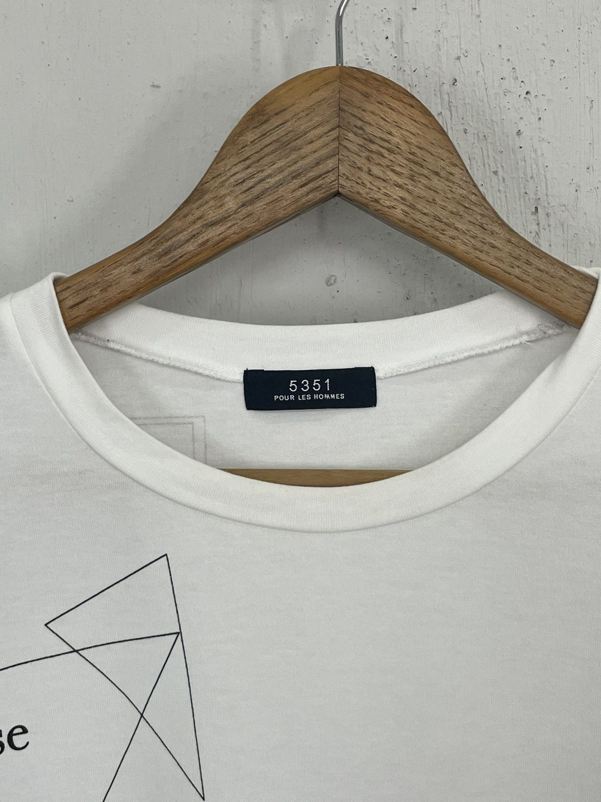 5351 POUR LES HOMMES Reborth Verse Art Feminist Insider & Outsider Archive Design Size US S / EU 44-46 / 1 - 7 Thumbnail