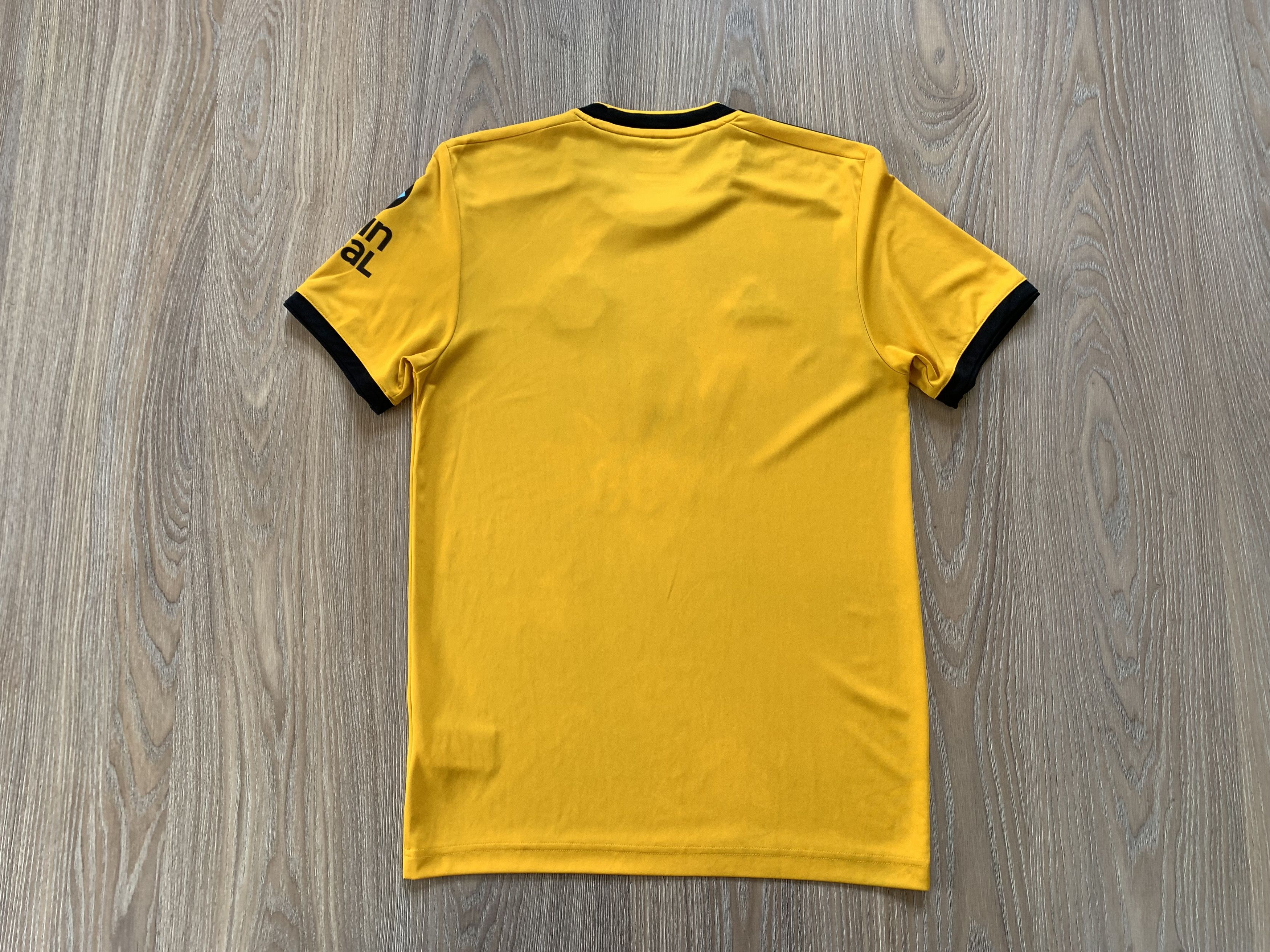 Adidas × Vintage Adidas Wolves Home Shirt Jersey 2018-2019 Size US S / EU 44-46 / 1 - 2 Thumbnail